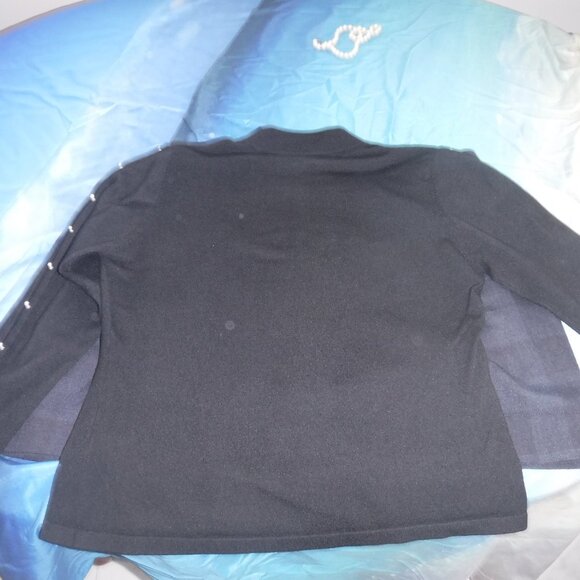 outfit - sweater with pearls and pleated Tartan skirt size 12 US - Picture 8 of 9